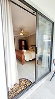 BOOM69 Guesthouse