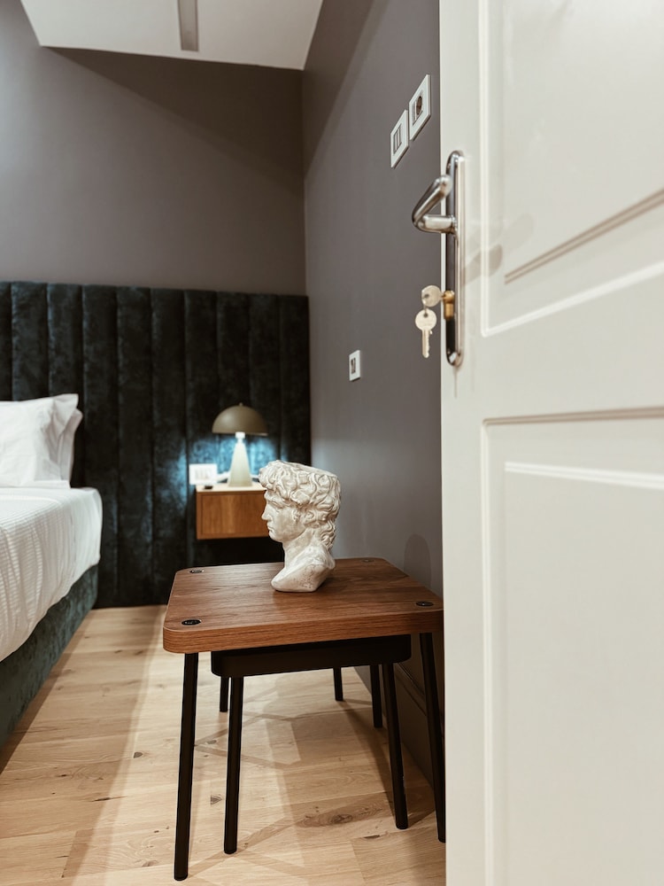 Residenza Imperiale - Luxury Guest House