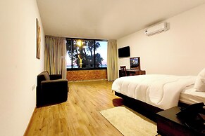 Villa Mirasol
