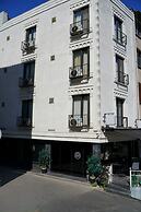 Sword Suit Hotel