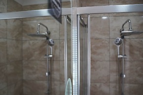 Sword Suit Hotel
