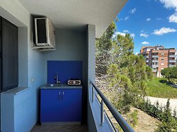Canary Hotel