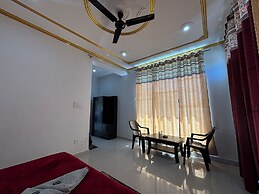 Prafull Hotel
