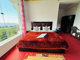 Prafull Hotel