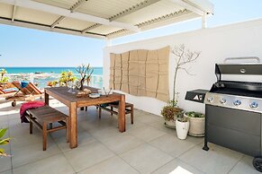 Private Pool Tranquility at Ocean Penthouse Retreat