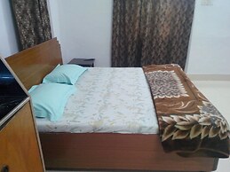 Goroomgo Tourist Guest House Amritsar