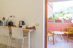 Capri Koral Guest House