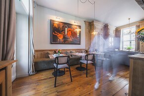 Number 11 Exclusive Guesthouse
