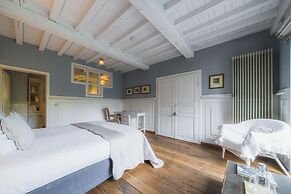 Number 11 Exclusive Guesthouse