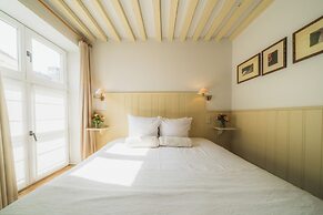 Number 11 Exclusive Guesthouse