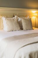 Number 11 Exclusive Guesthouse