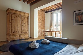 Ognissanti Suites in Florence