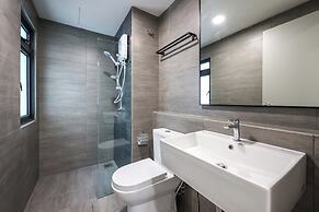 Maya Bay Residence Banting Icon Stay