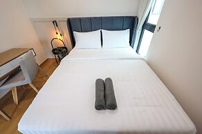 Maya Bay Residence Banting Icon Stay