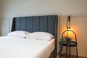 Maya Bay Residence Banting Icon Stay