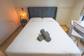 Maya Bay Residence Banting Icon Stay