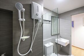 Maya Bay Residence Banting Icon Stay