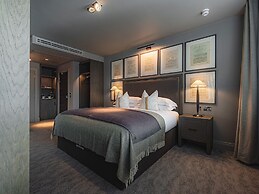 Dakota Newcastle