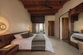 Hotelito at MUSA