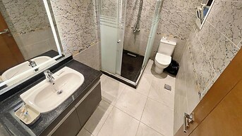 White Palace Serviced Apartments