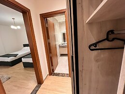 White Palace Serviced Apartments