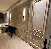 White Palace Serviced Apartments