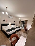 White Palace Serviced Apartments