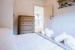 Bayview 3 - 2 Bedroom - Bayview Oxwich