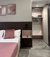 Karma6Rooms