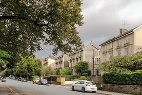 Tyndall's Park - Your Apartment