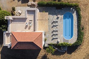 Ellotia & Asterion By Forest Villas