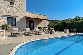 Ellotia & Asterion By Forest Villas