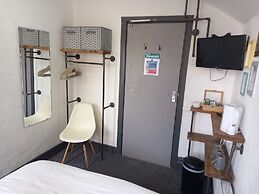 Vinnies Family Hotel