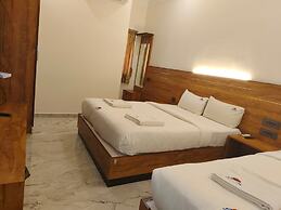 Lingaa's Residency