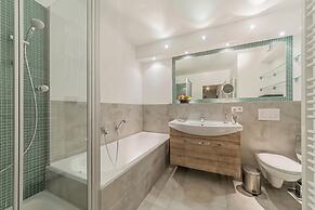 Cozy Stylish Berlin Apartment With 2 Bedrooms