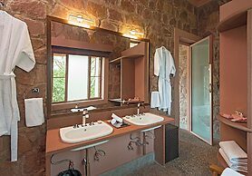 Narsingh Bagh Resort