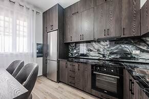 City Escape Apartment Cozy 2BR