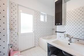 Hometown Apartment 1 Spacious 3BR