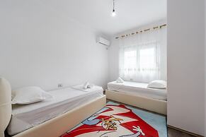 Hometown Apartment 1 Spacious 3BR