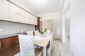 Hometown Apartment 1 Spacious 3BR