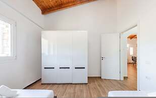 Siar The Small Villa Garden Beach Access