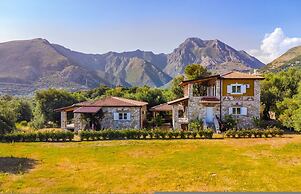 Siar The Small Villa Garden Beach Access