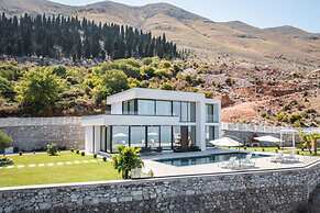 The Panoramic Villa Infinity Pool