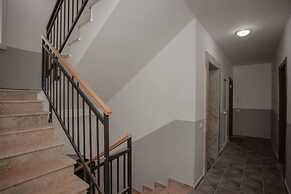 The Luxury Garden Apartment 2BR in Shkod r