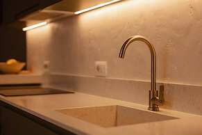 The Luxury Garden Apartment 2BR in Shkod r