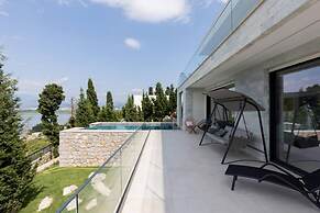 The Luxury Villa Private Pool Lake View