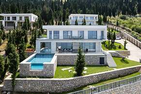 The Luxury Villa Private Pool Lake View