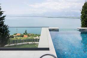 The Luxury Villa Private Pool Lake View