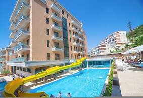 Pool View Apartment - Diamond Hill Resort SPA