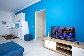 Central Seaview Apartment 2BR in Vlor
